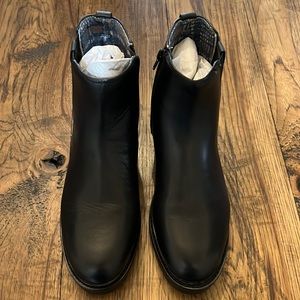 New in box Rockport Kacey booties.